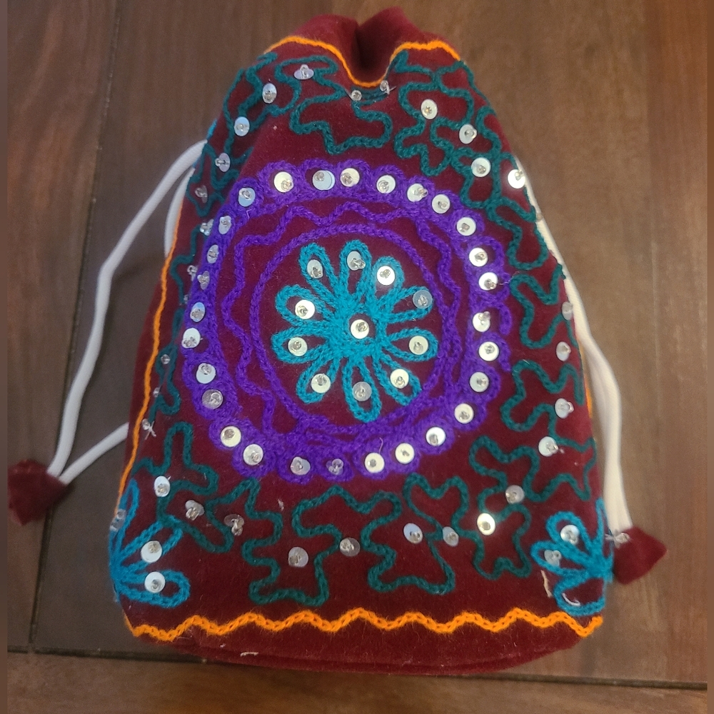 Vintage mini velvet drawstring pouch from India